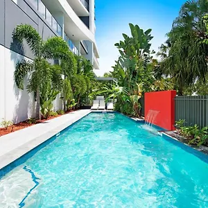 Hotel Harbour Quays, Gold Coast