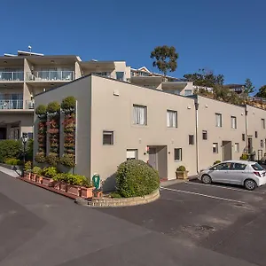 Bay View 4*, Hobart Australia