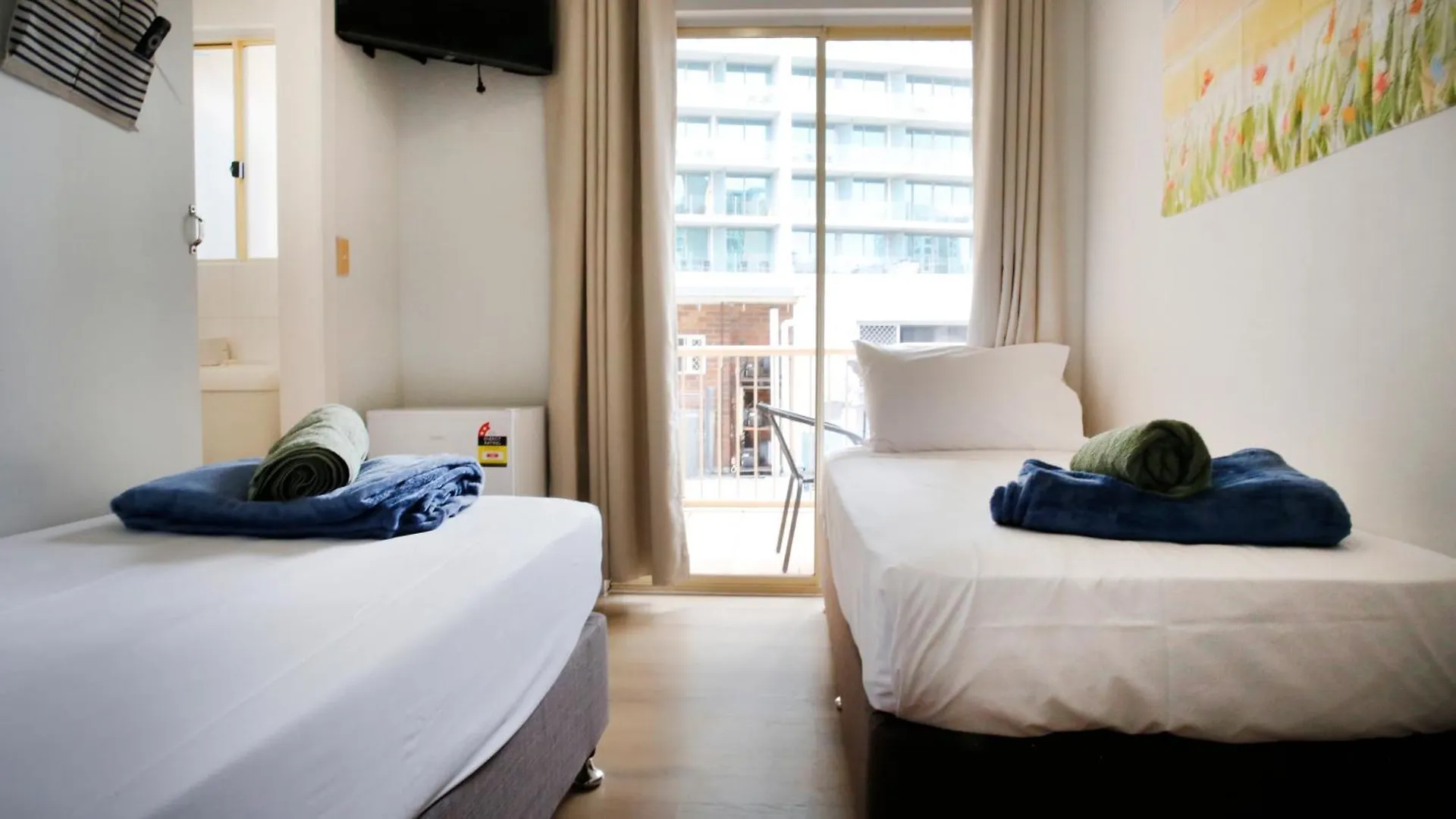 Breeze Inn Gold Coast